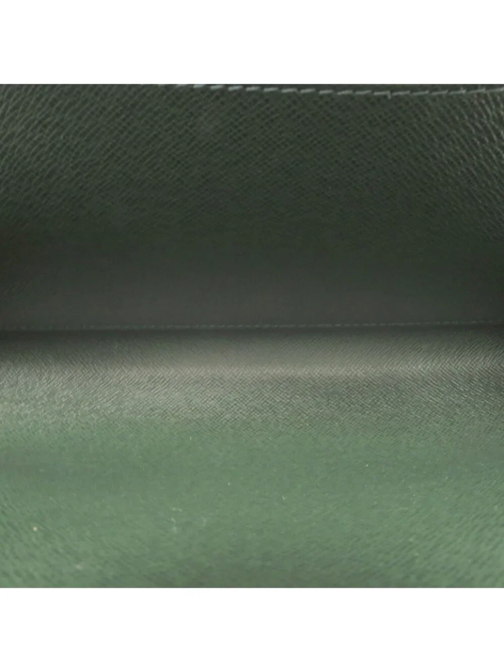 Louis Vuitton Baikal Taiga Epi Sair Clutch Green